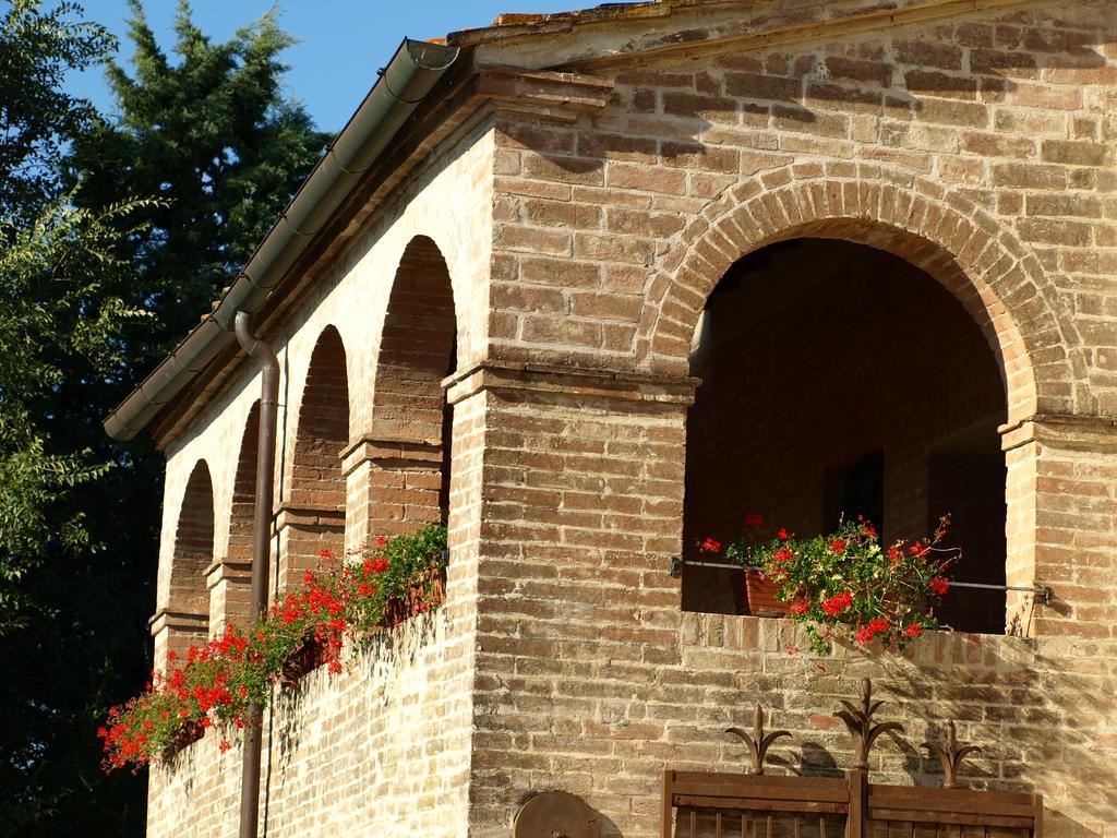 Il Canto Del Sole Monteroni dʼArbia Kültér fotó